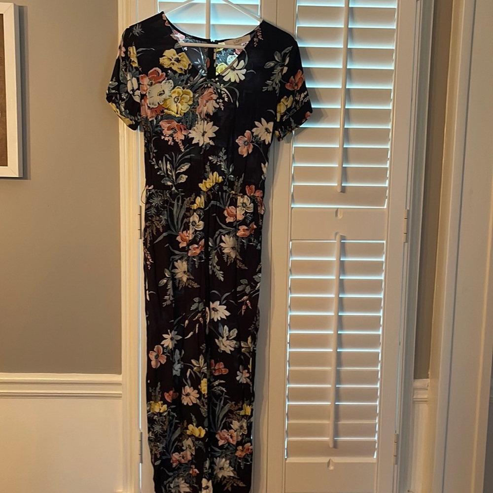 Loft floral jumpsuit size 0